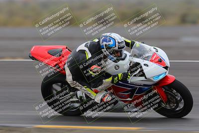 media/Jan-14-2023-SoCal Trackdays (Sat) [[497694156f]]/Turn 11 Inside (950am)/